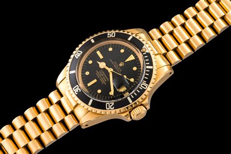 roler submariner gold watch price